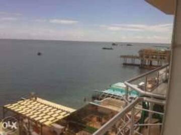 Фото номера Четырехместный номер с видом на море Гостевой дом Морской Рай г. Утес 5