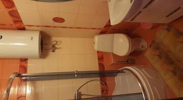 Фото номера Двухместный номер с 1 кроватью и балконом Гостиница Guest house Jelling №95 г. Утес 2
