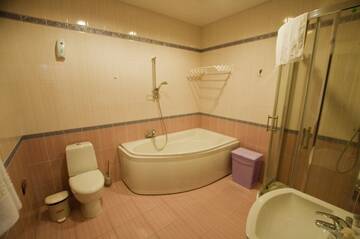 Фото номера Люкс с 2 спальнями Гостиница Индиго г. Утес 3
